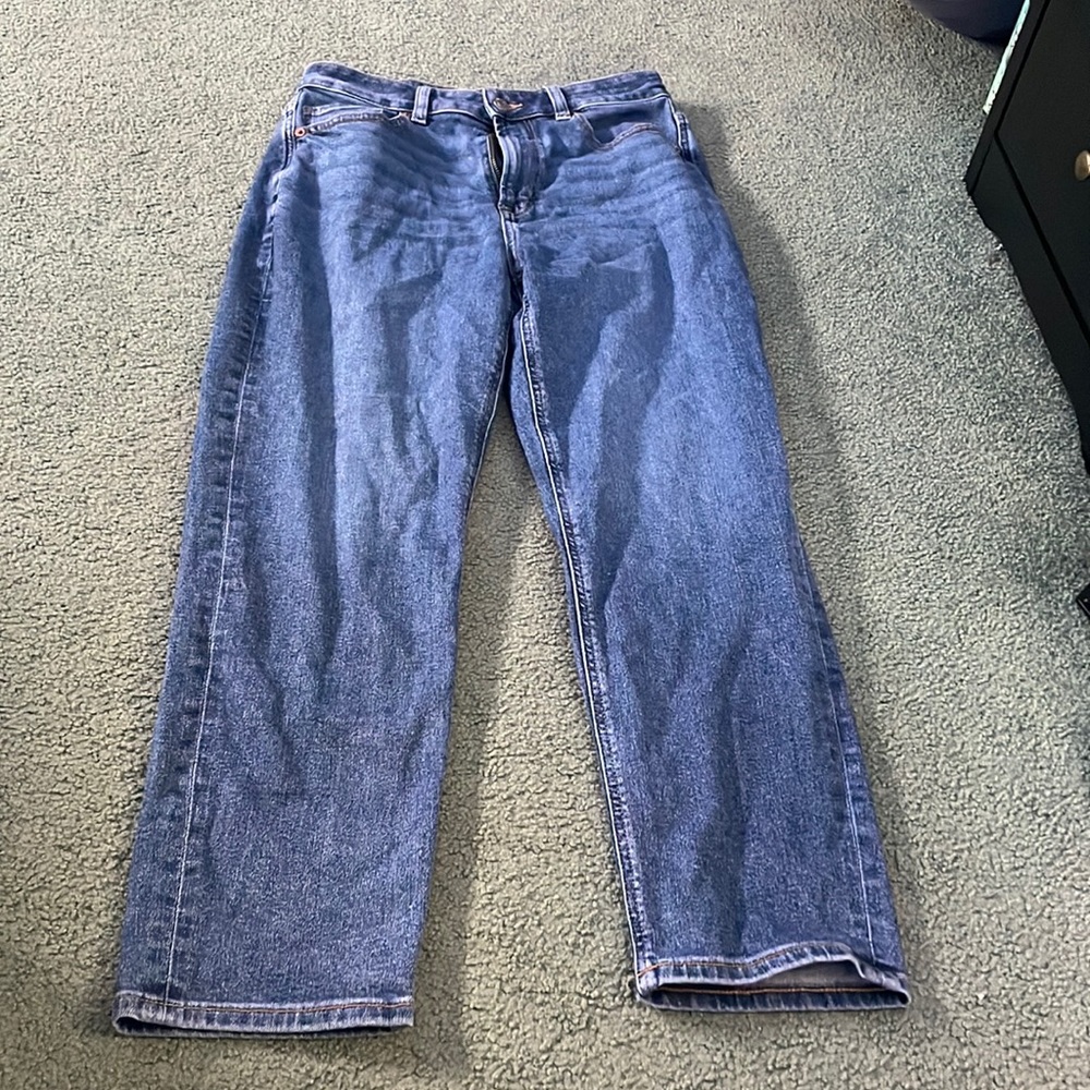 American Eagle Mom Jeans